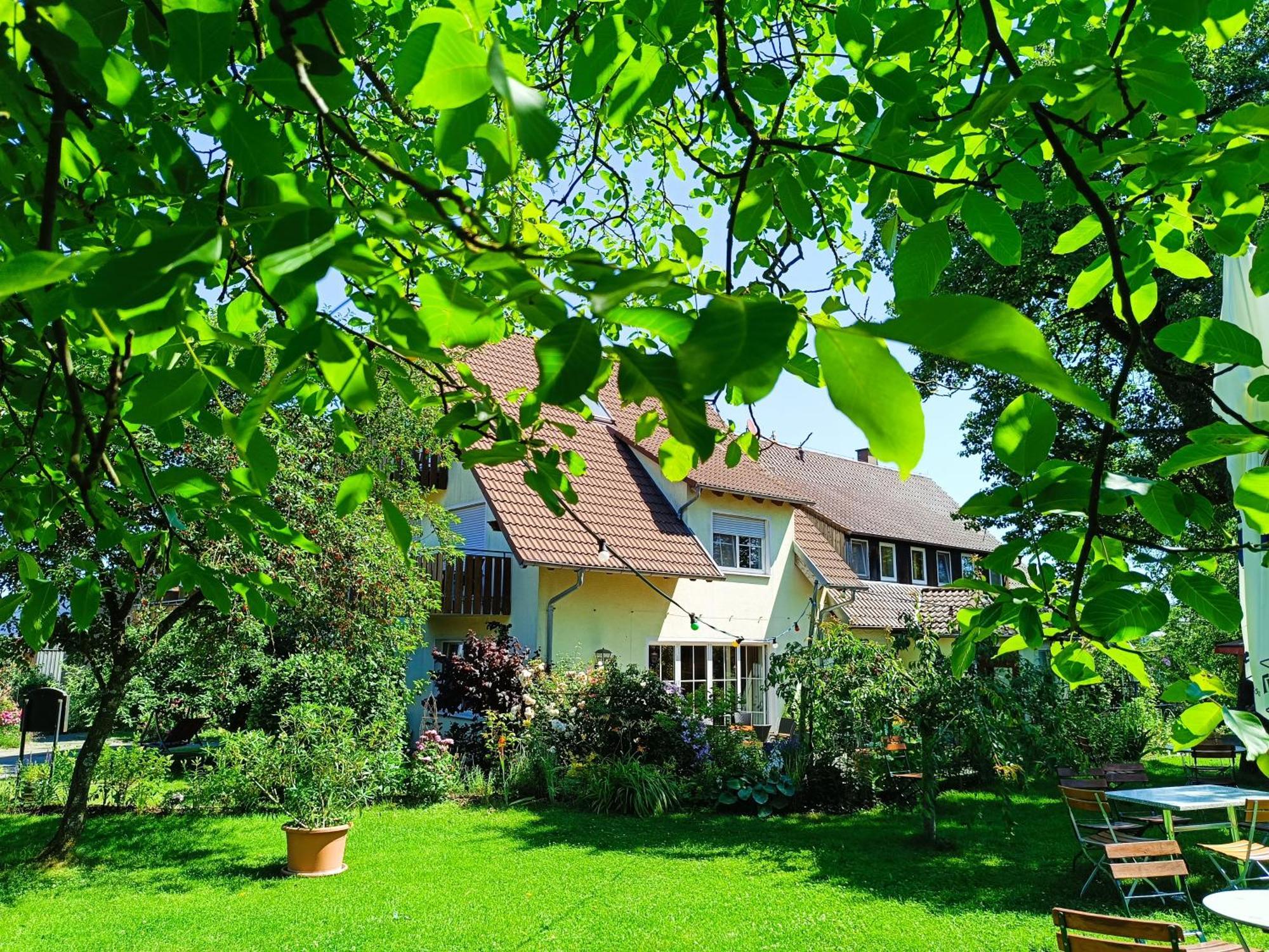 Landgasthof Zum Rappen Креглинген Екстериор снимка
